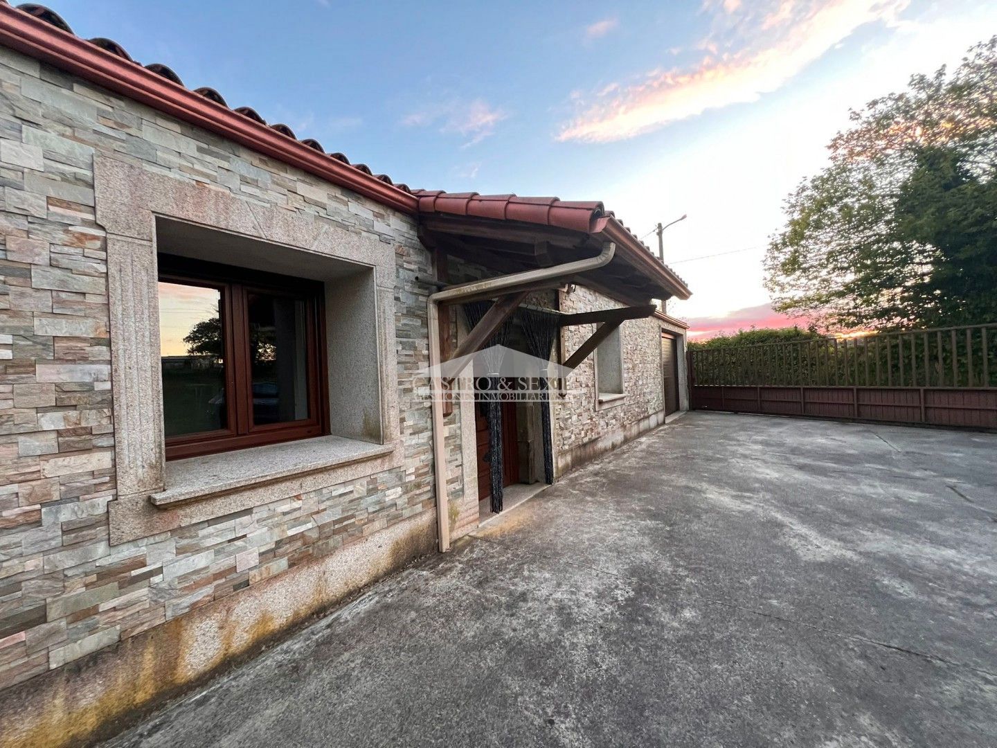 Exterior view of House or chalet for sale in Toques  with Heating, Private garden and Furnished