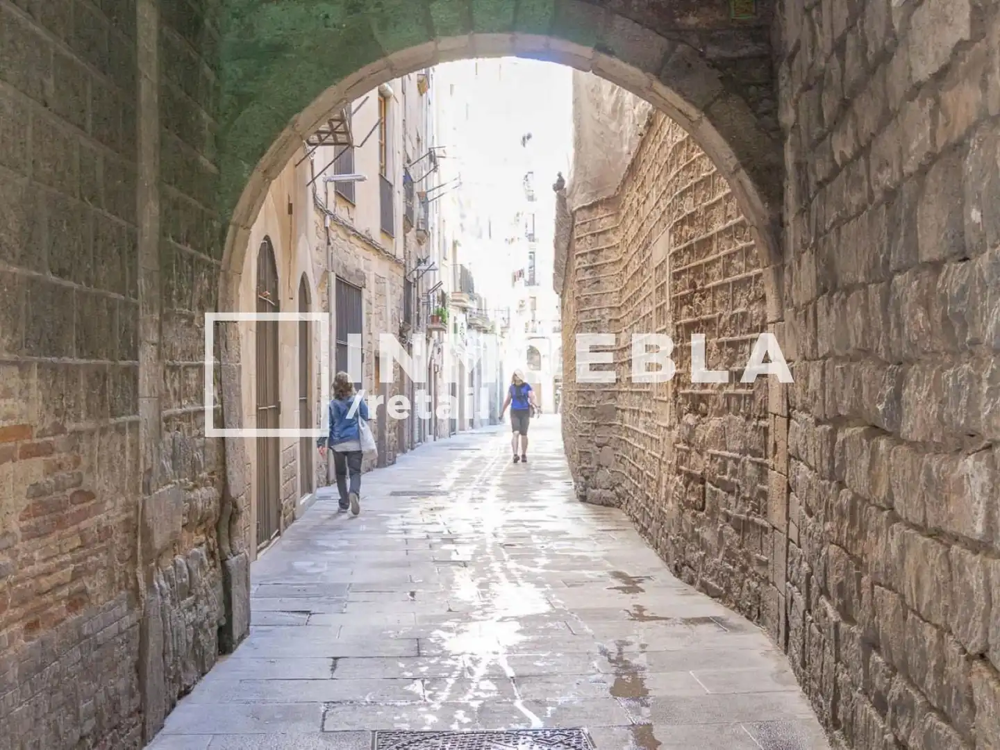 Vista exterior de Local en venta en Barcelona