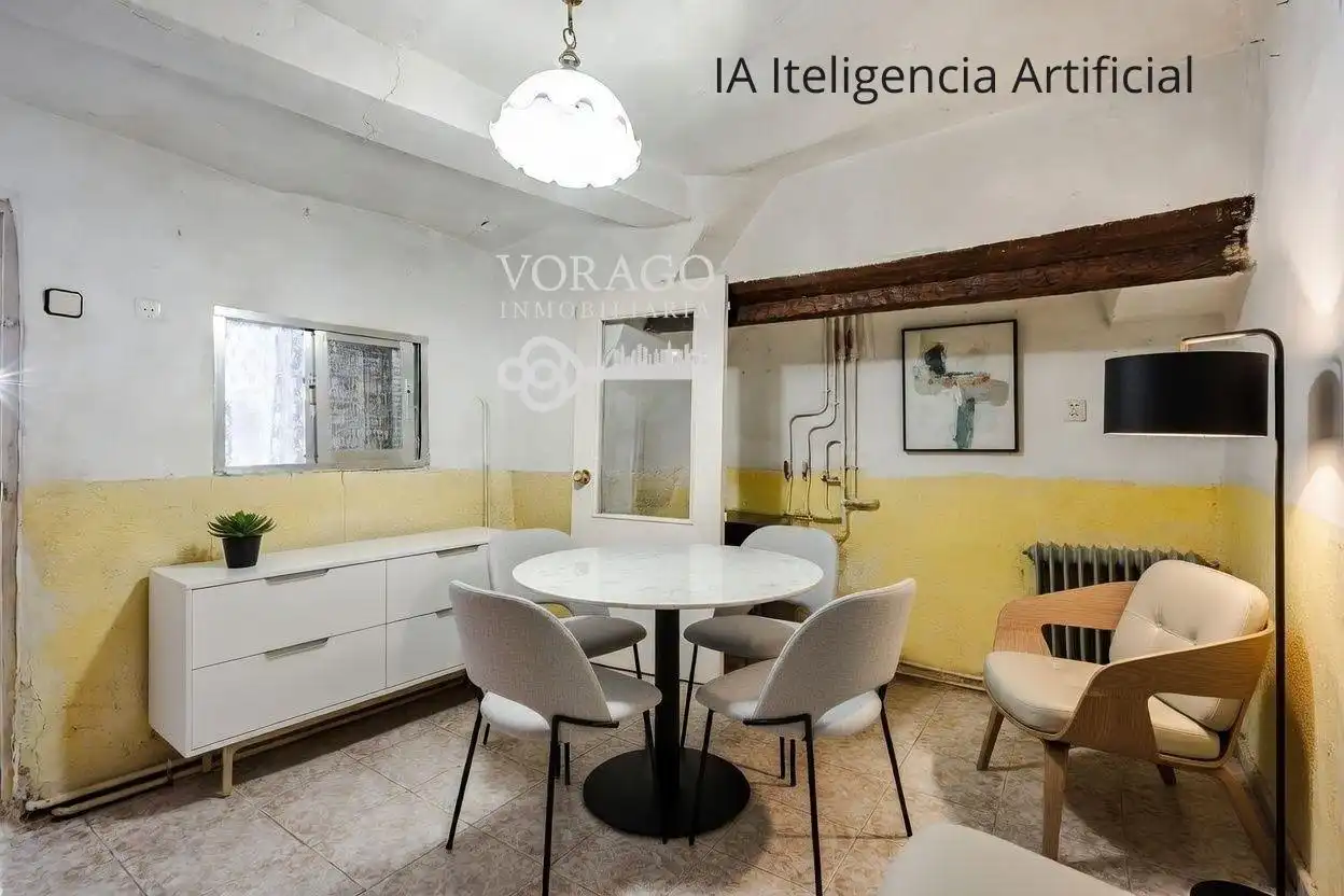 Comedor de Finca rústica en venta en Irueste