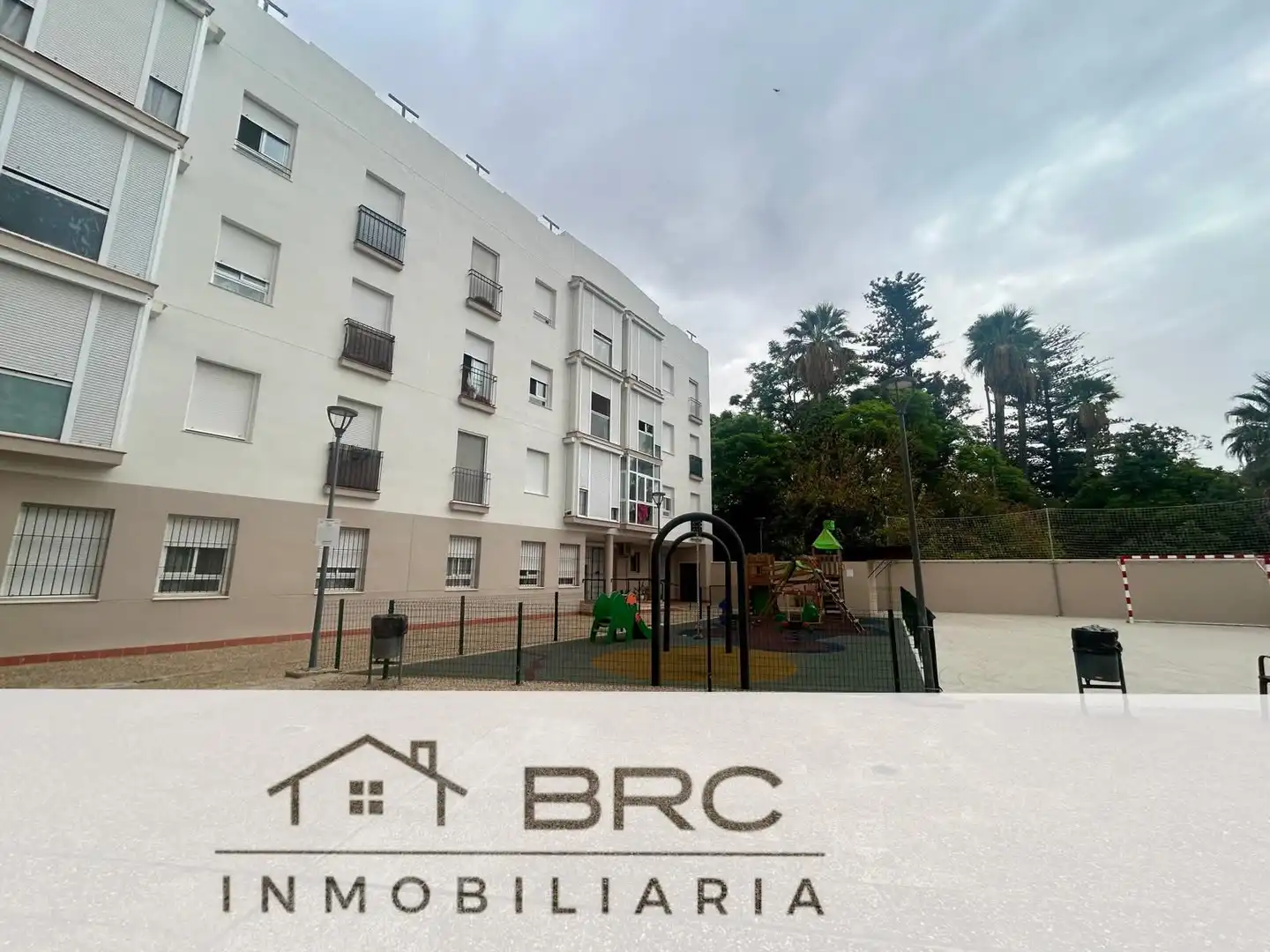 Vista exterior de Pis en venda en Jerez de la Frontera amb Aire condicionat, Calefacció i Parquet