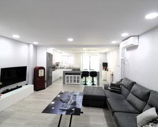 Living room of Single-family semi-detached for sale in Sabadell  with Air Conditioner, Terrace and Balcony