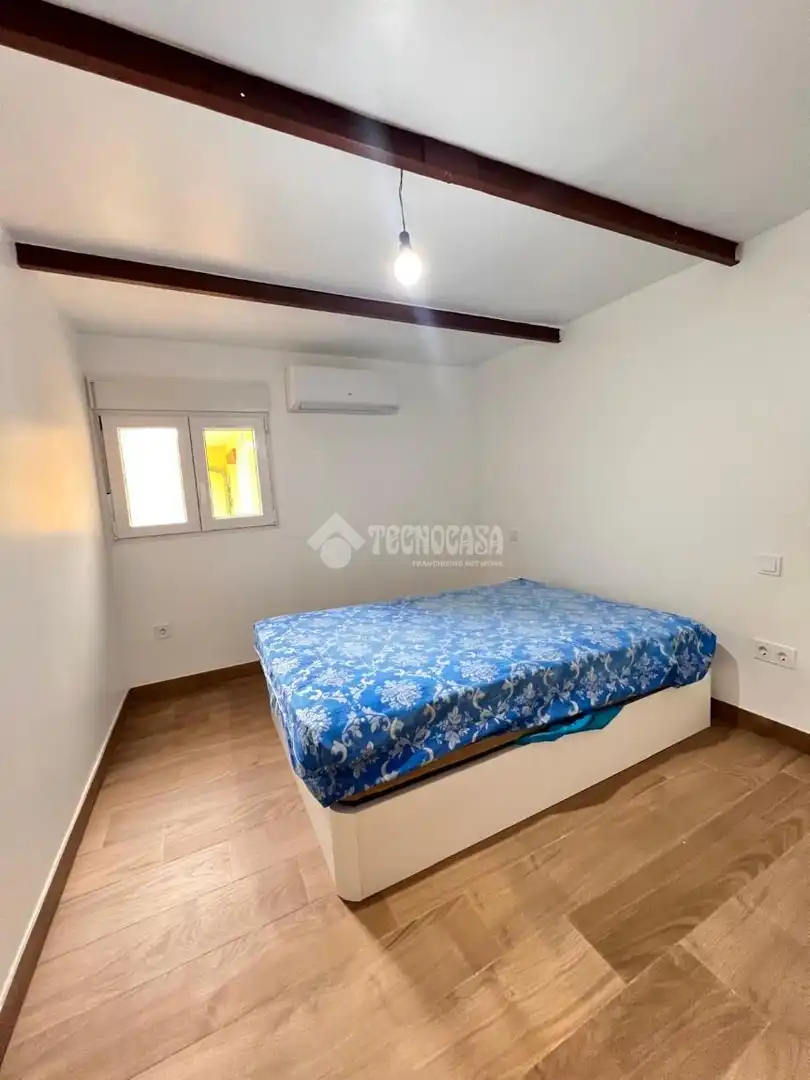 Dormitori de Casa o xalet en venda en Talavera de la Reina amb Aire condicionat, Calefacció i Jardí privat
