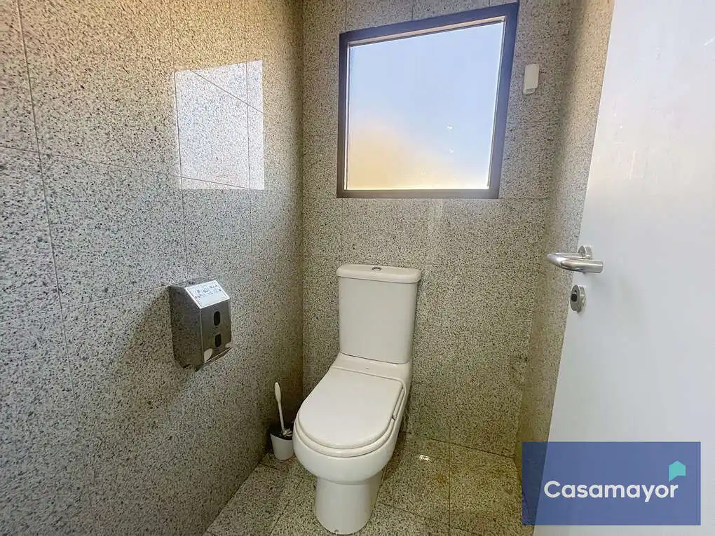 Bathroom of Office for rent in Alicante / Alacant