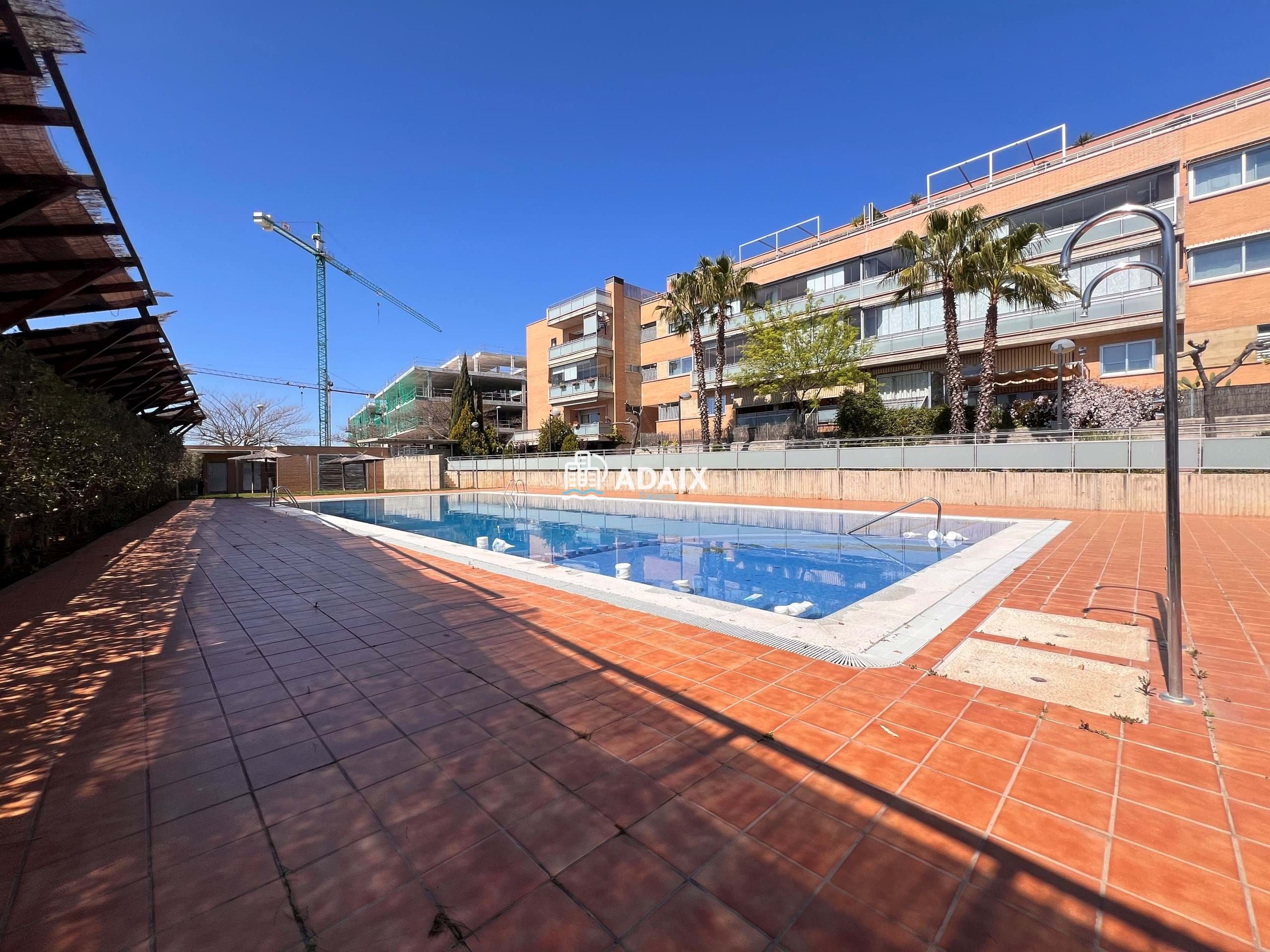 Piscina de Pis en venda en Cáceres Capital amb Calefacció, Terrassa i Traster