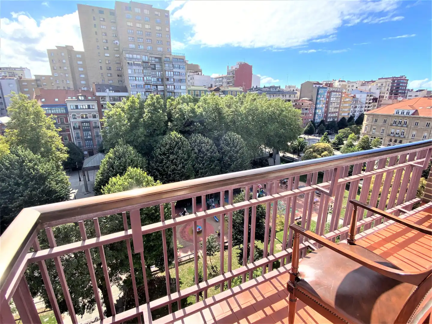 Piso de alquiler en Calle San Bernardo, 83, Barrio del Centro