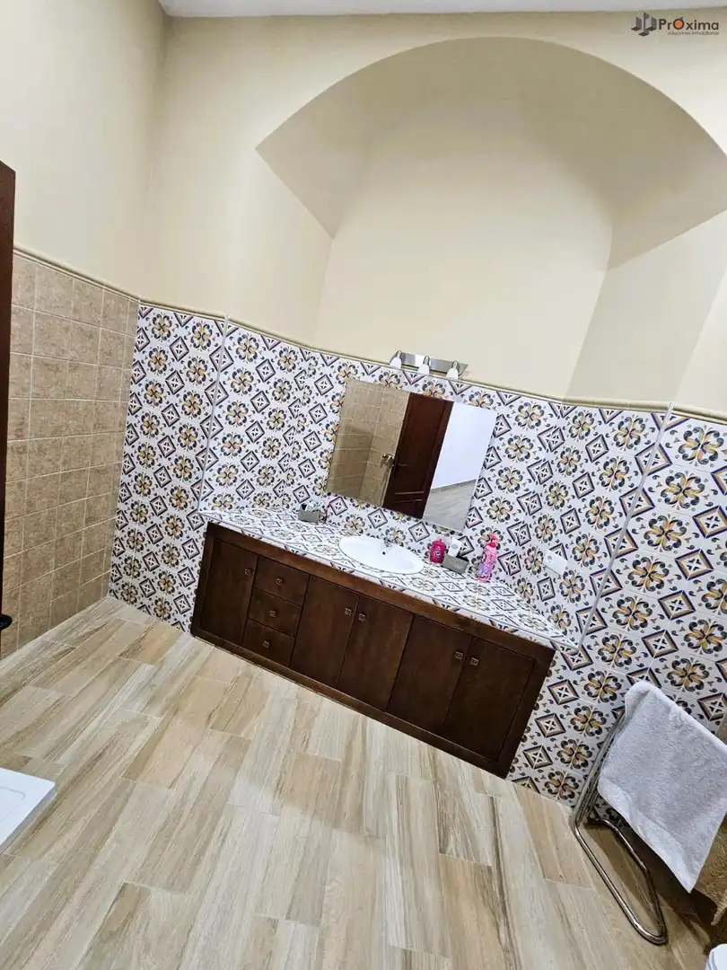 Bany de Casa o xalet en venda en Écija amb Aire condicionat