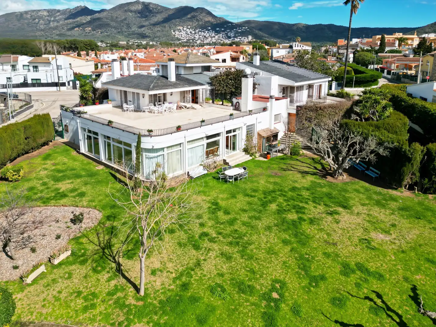 Jardí de Casa o xalet en venda en Roses amb Aire condicionat, Calefacció i Traster