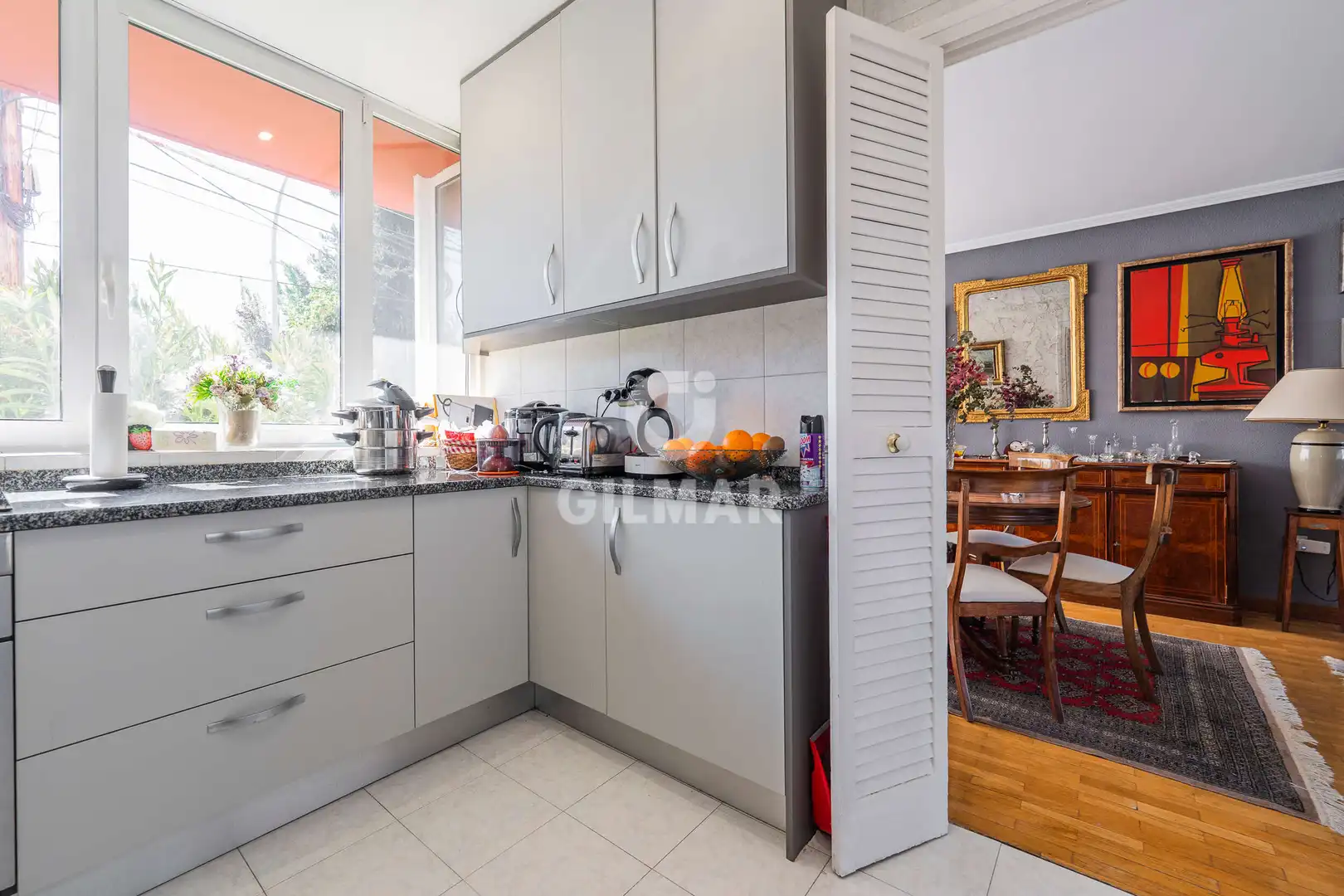Küche von Einfamilien-Reihenhaus zum Verkauf in Pozuelo de Alarcón mit Heizung, Privatgarten und Schwimmbad