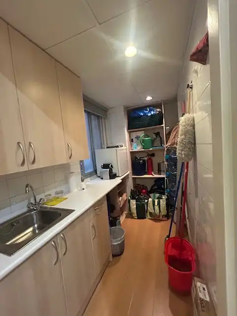 Cocina de Oficina de alquiler en Madrid con Aire acondicionado y Calefacción