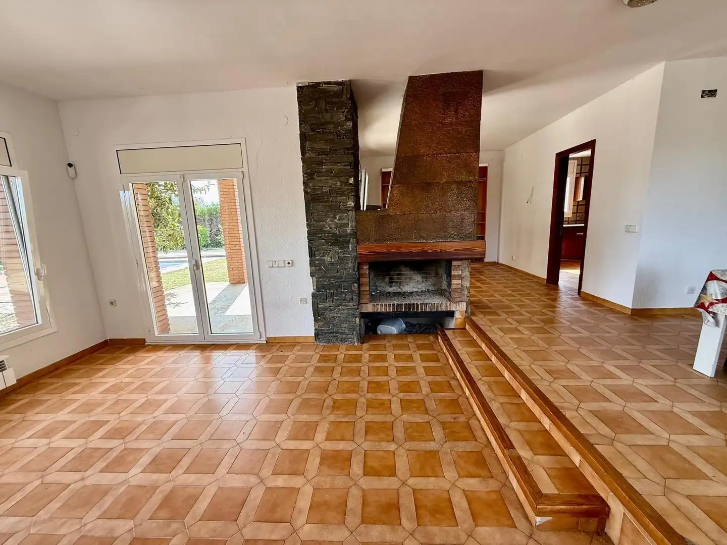 Sala de estar de Casa o chalet en venta en El Bruc con Calefacción, Jardín privado y Terraza