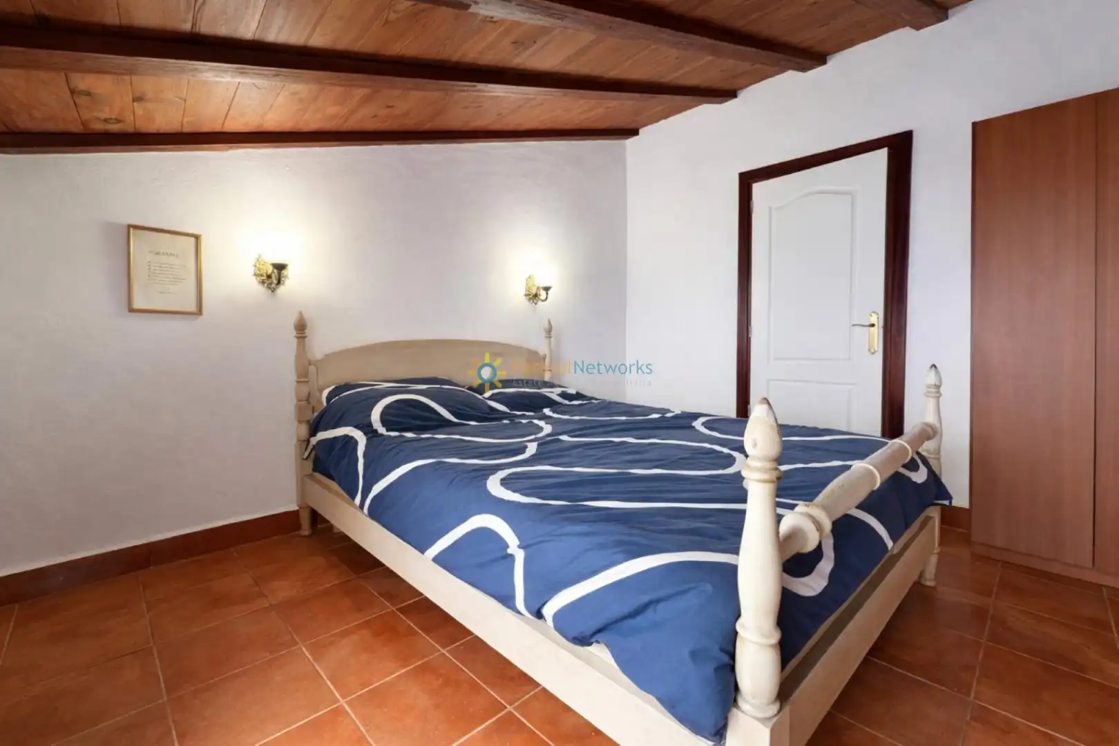 Dormitori de Casa adosada en venda en El Palomar amb Terrassa i Traster
