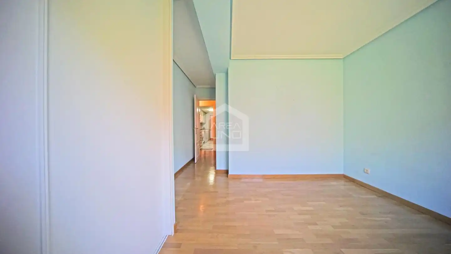 Piso en venta en Madrid con Calefacción