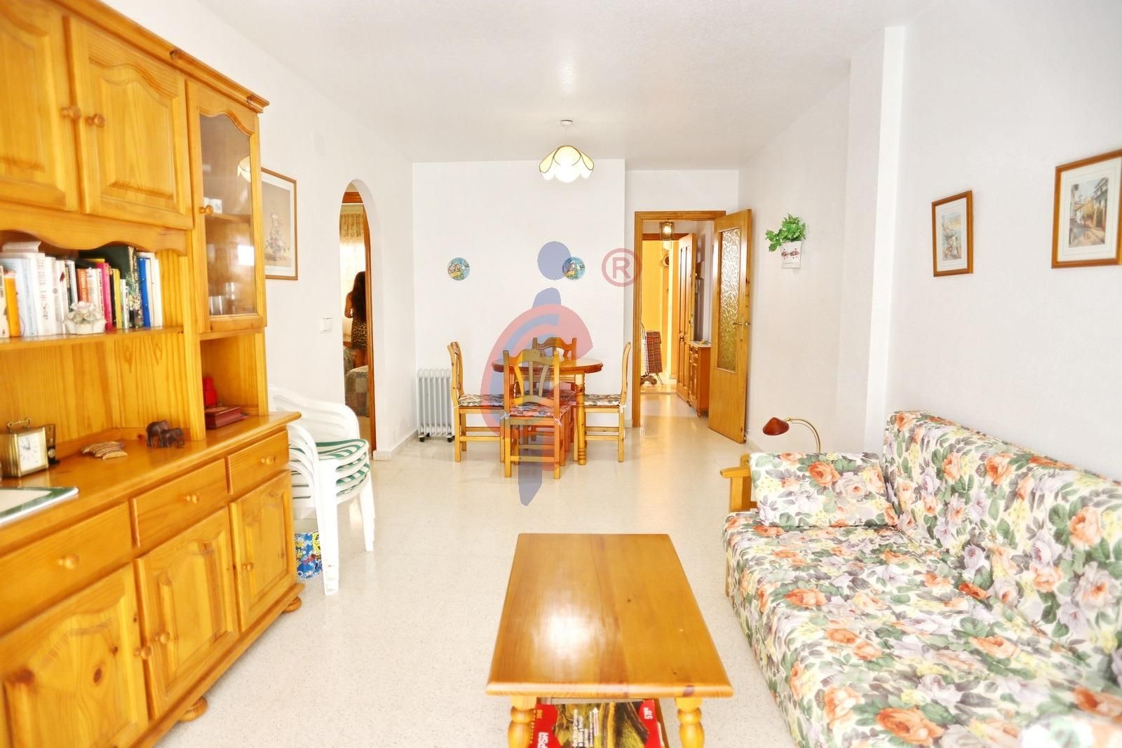 Dormitori de Apartament en venda en Guardamar del Segura amb Terrassa
