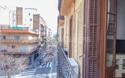 Vista exterior de Apartament en venda en  Barcelona Capital amb Aire condicionat i Balcó