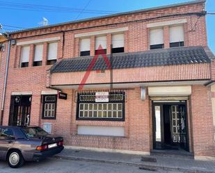 Exterior view of Premises for sale in Navas de Oro