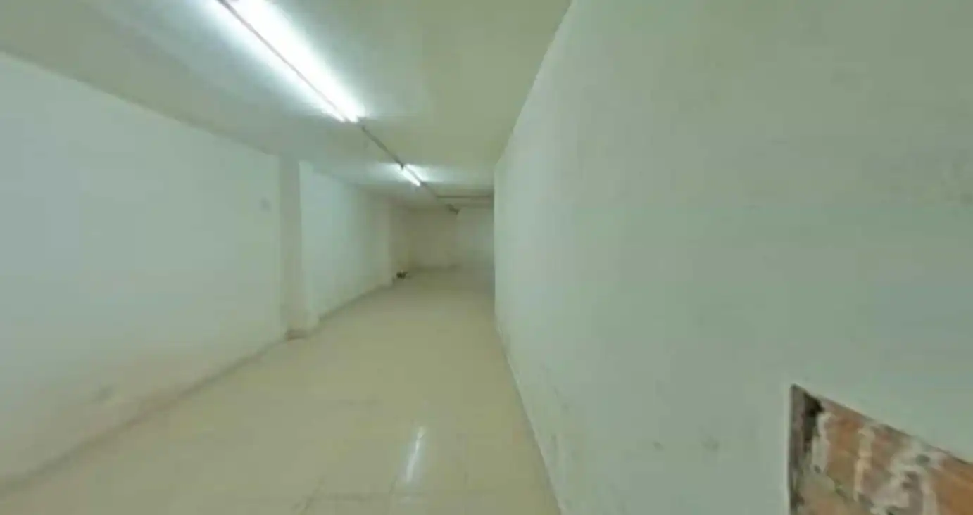 Local en venta en Baza