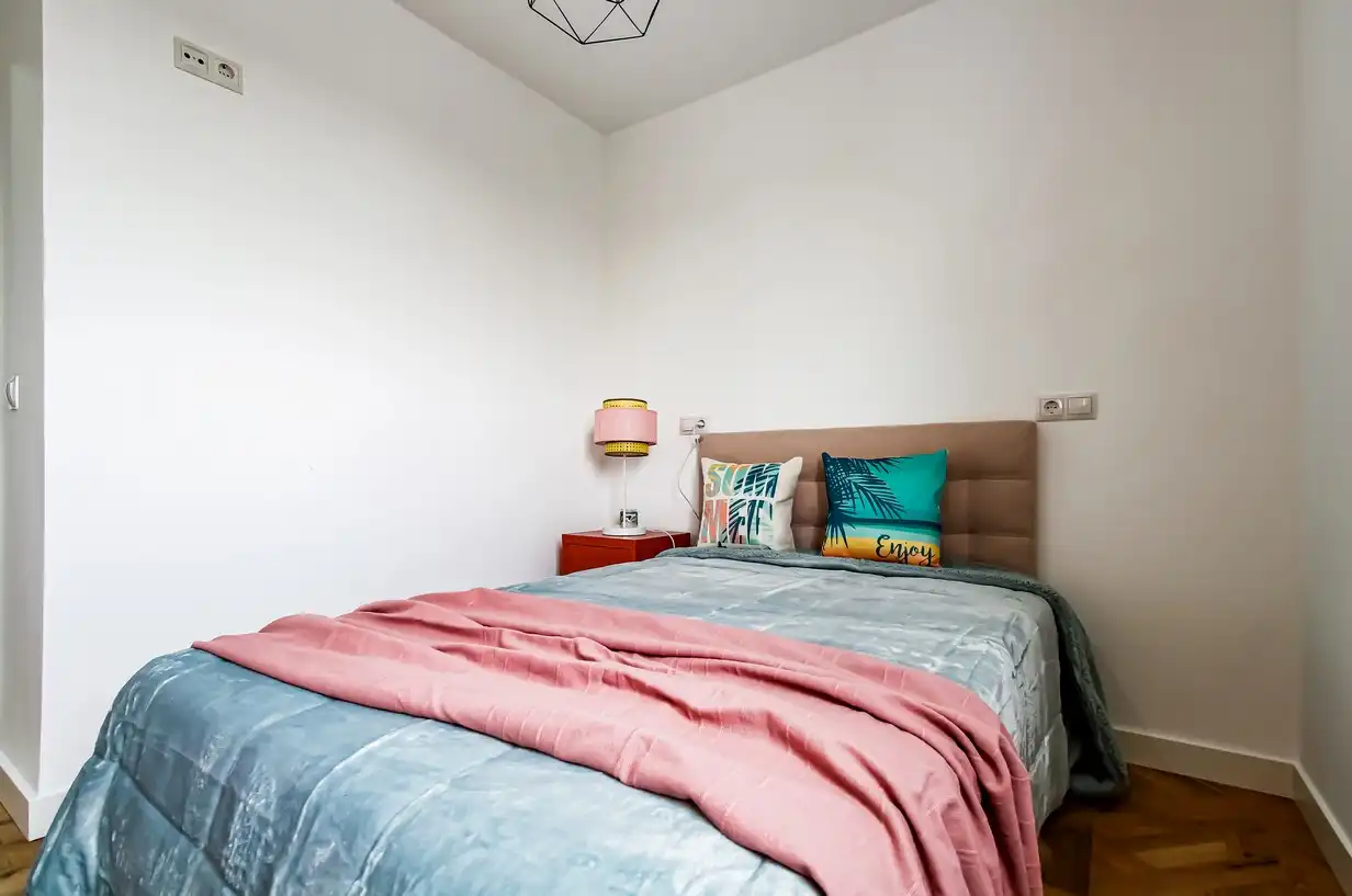 Bedroom of Flat for sale in Madrid  with Air Conditioner, Heating and Terrace