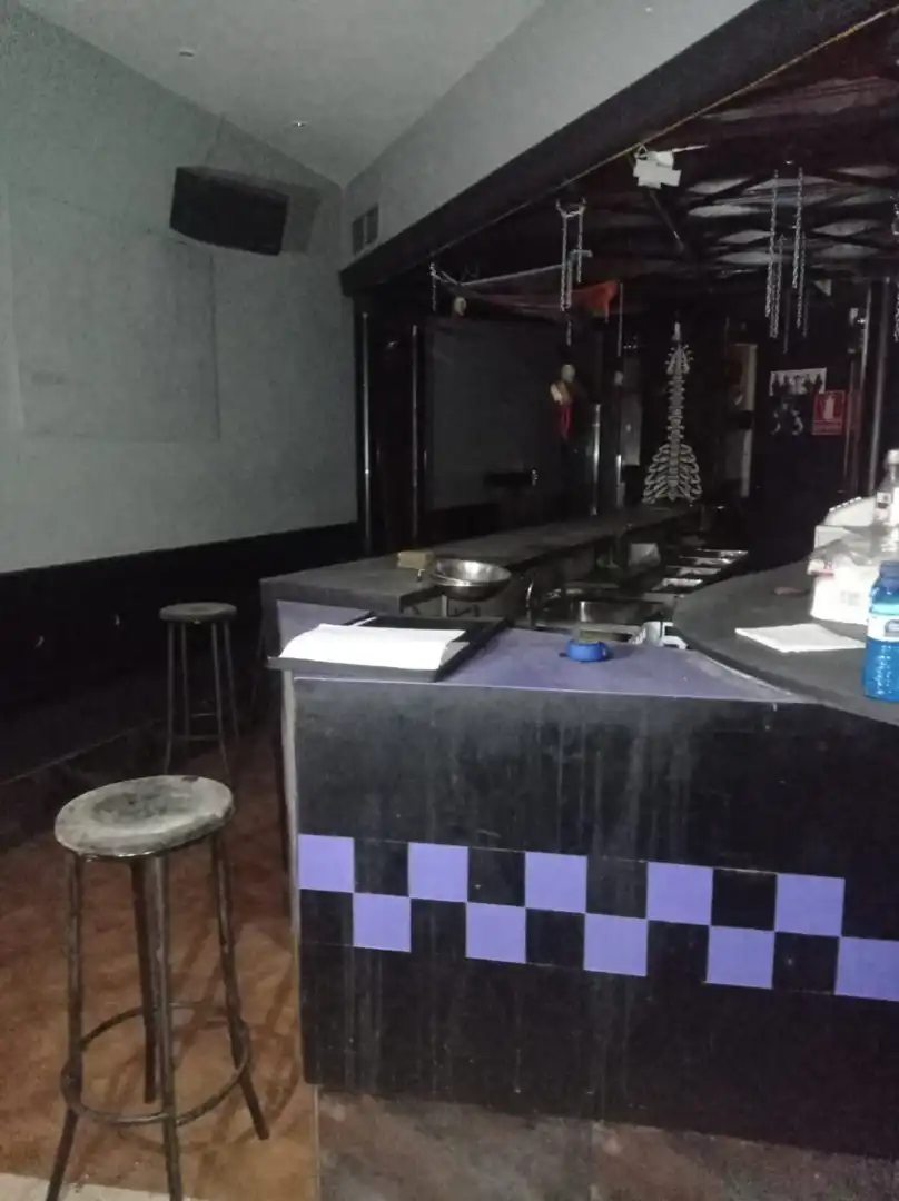 Local comercial en venda a Lasesarre, imagen 2