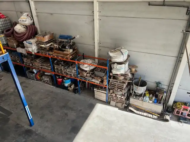 Vista exterior de Nave industrial en venta en Piélagos