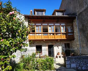 Vista exterior de Casa o xalet en venda en Llanes