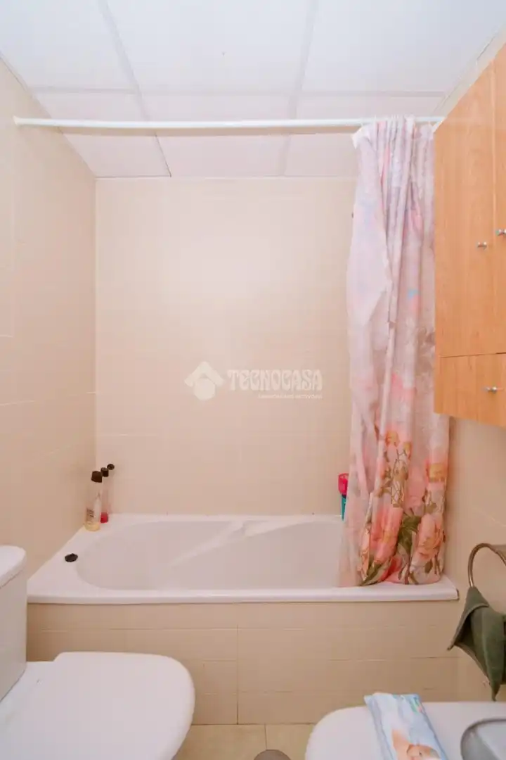 Baño de Estudio en venta en Linares con Aire acondicionado y Balcón