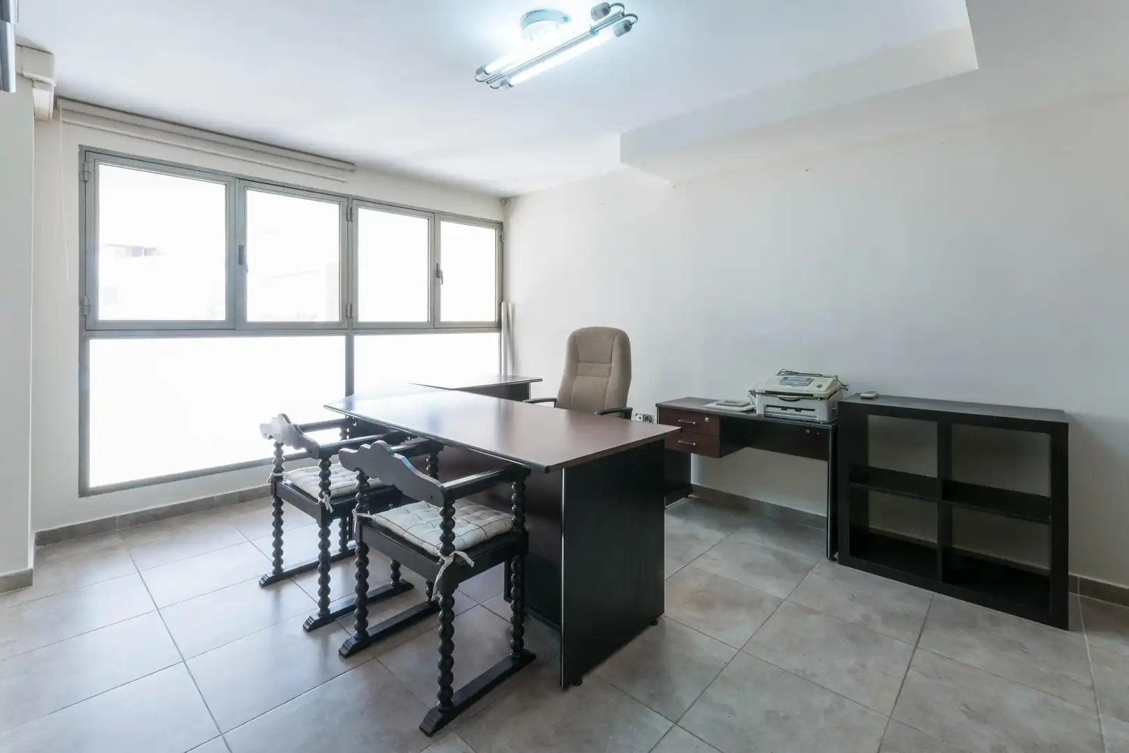 Büro zum Verkauf in Gandia mit Klimaanlage und Heizung