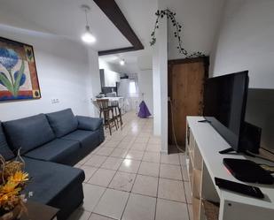 Sala d'estar de Apartament de lloguer en La Línea de la Concepción amb Moblat