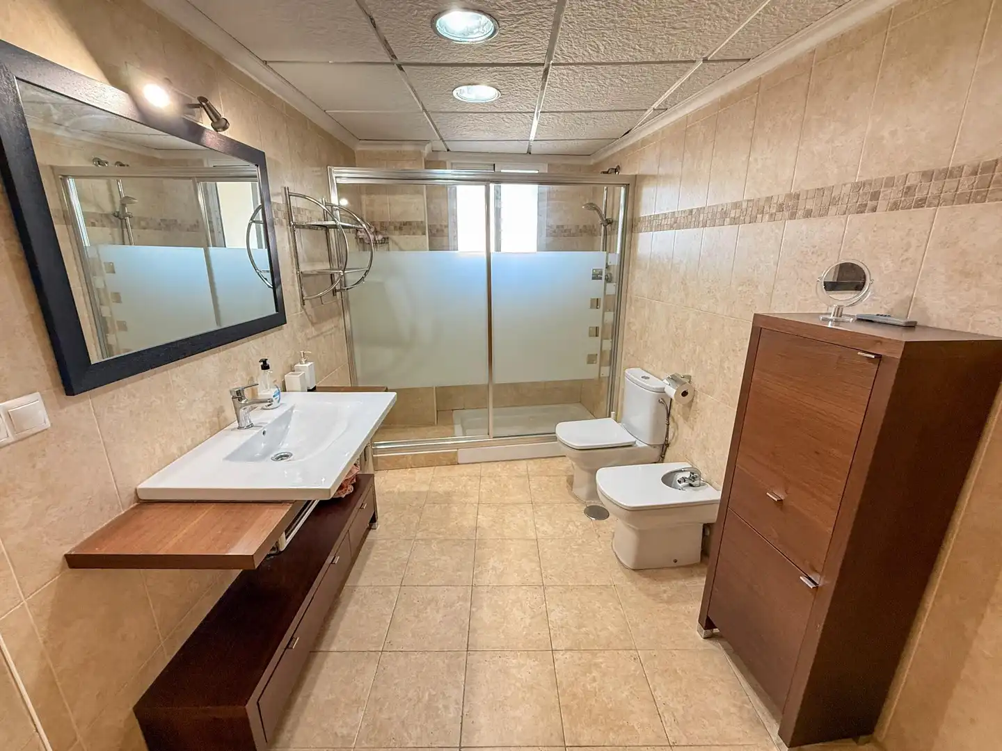 Baño de Piso en venta en Callosa de Segura con Aire acondicionado, Trastero y Amueblado
