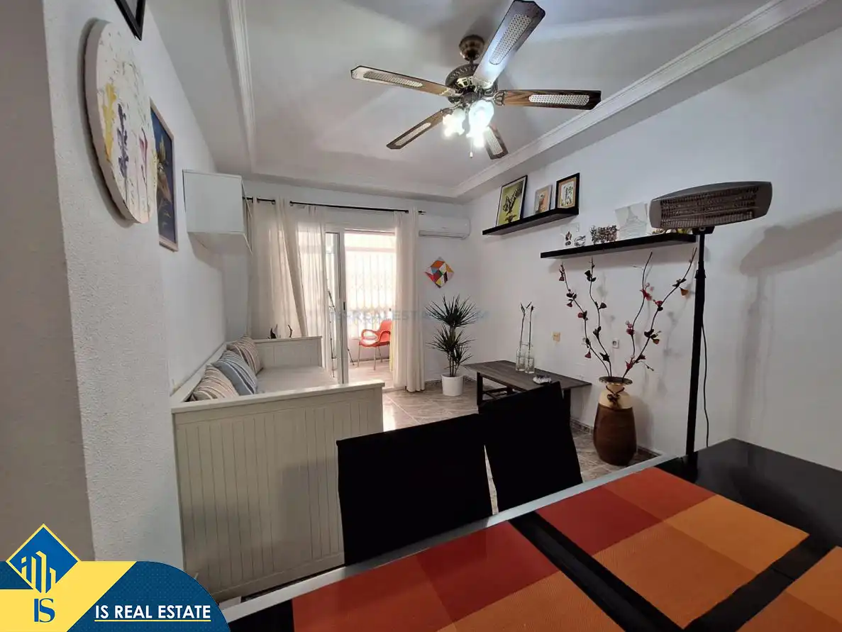 Apartment with lift for sale in Playa del Cura