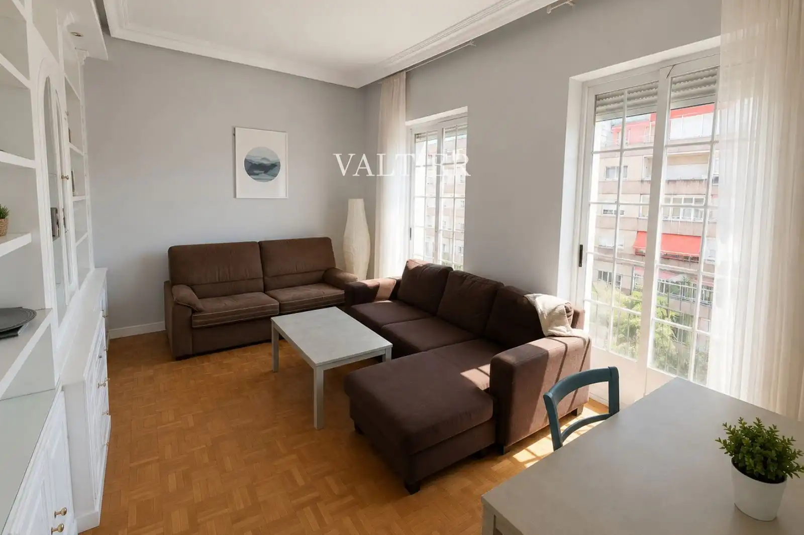 Living room of Flat for rent in Madrid  with Storage room and Furnished