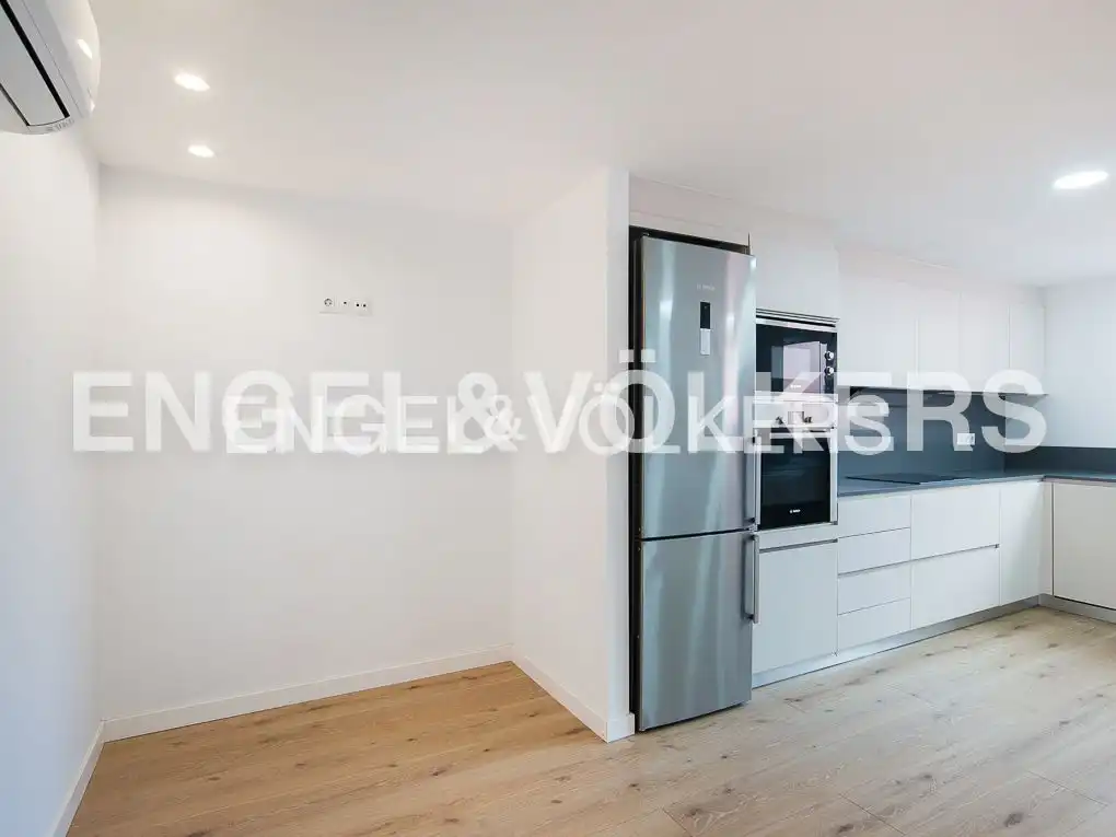 Flat for sale in Parque Ribalta - Plaza de Toros