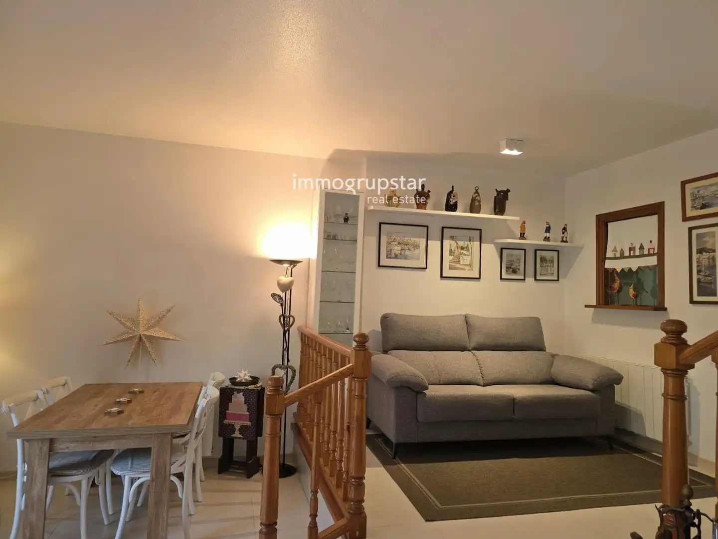 Sala d'estar de Casa adosada en venda en Castell d'Aro, Platja d'Aro i s'Agaró amb Piscina i Piscina comunitària