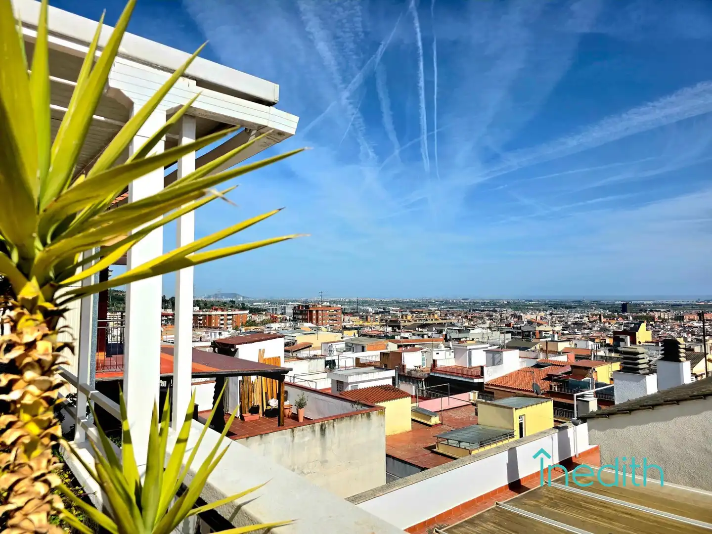 Vista exterior de Pis en venda en Viladecans amb Aire condicionat, Calefacció i Terrassa