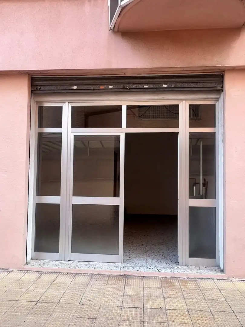 Local comercial en venda a Nou Eixample Nord