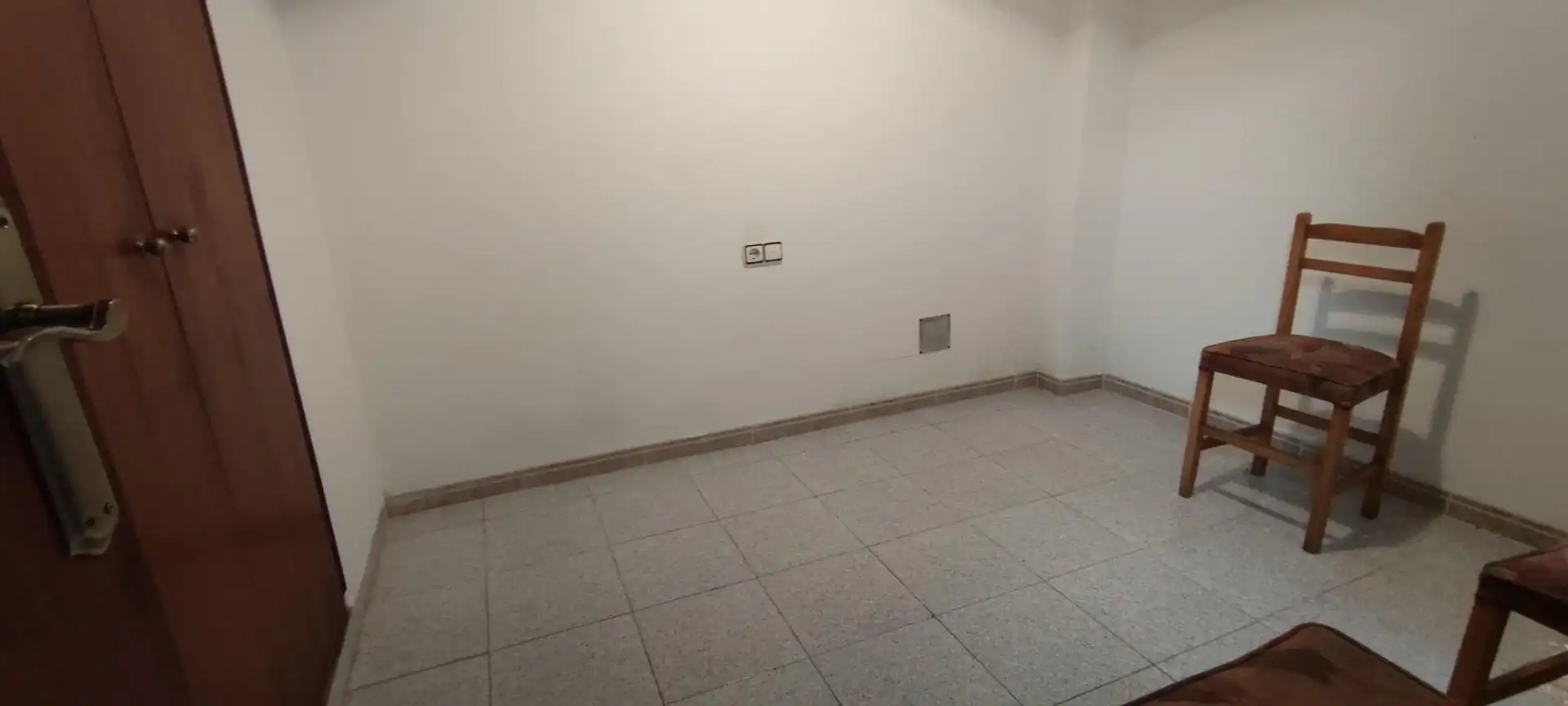 Pis en venda a Calle Ginés García Esquitino, Carrús Este