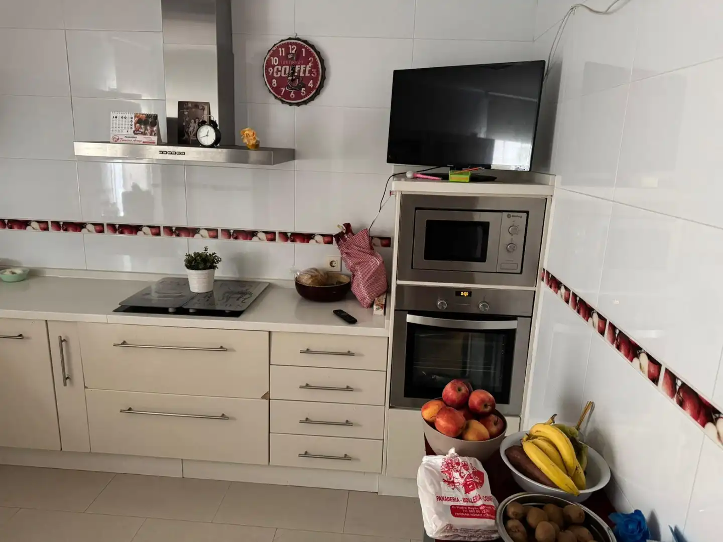 Kitchen of Flat for sale in Fernán-Núñez  with Air Conditioner, Terrace and Storage room