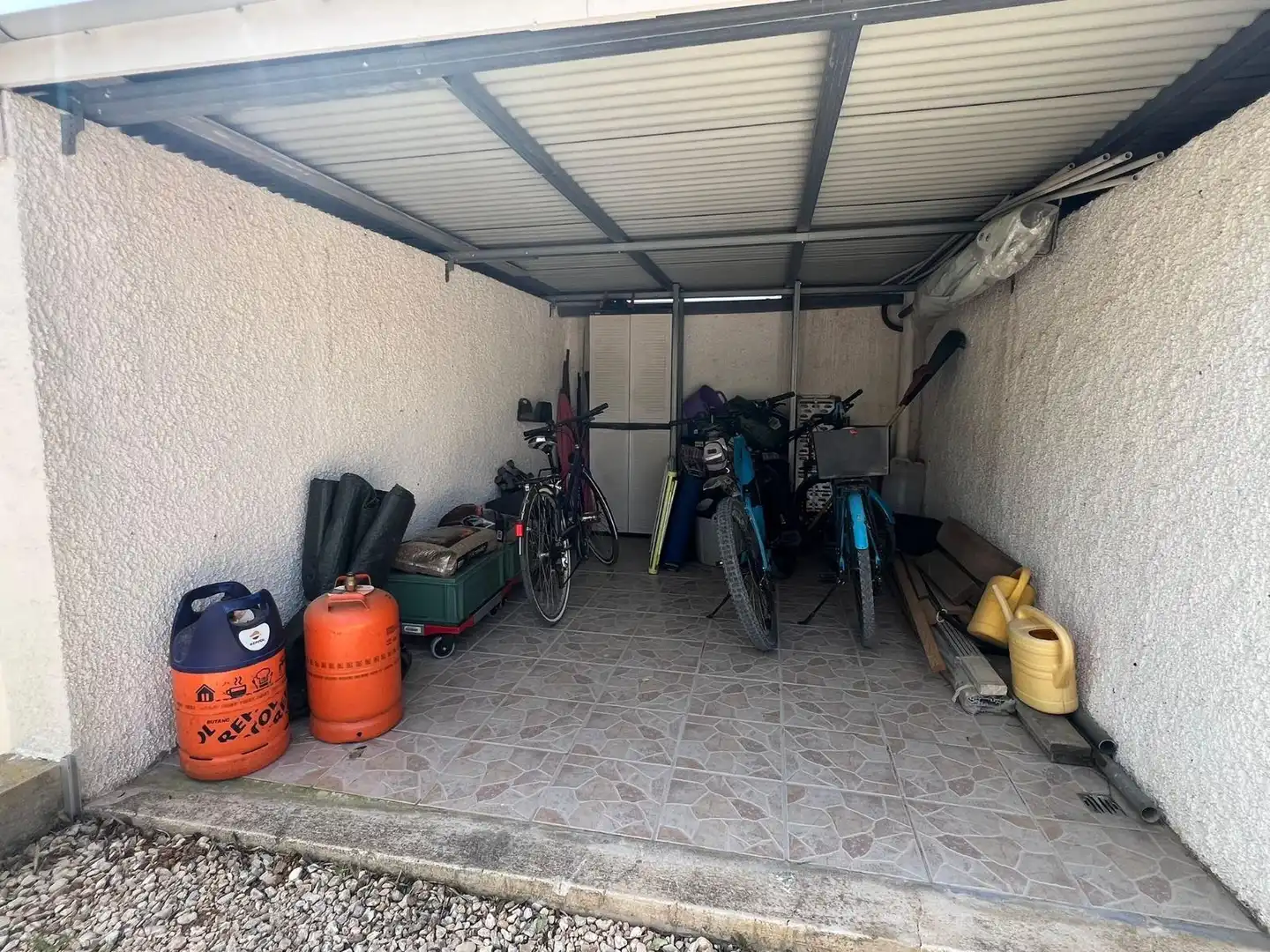 Aparcament de Finca rústica en venda en L'Ampolla amb Aire condicionat, Jardí privat i Terrassa