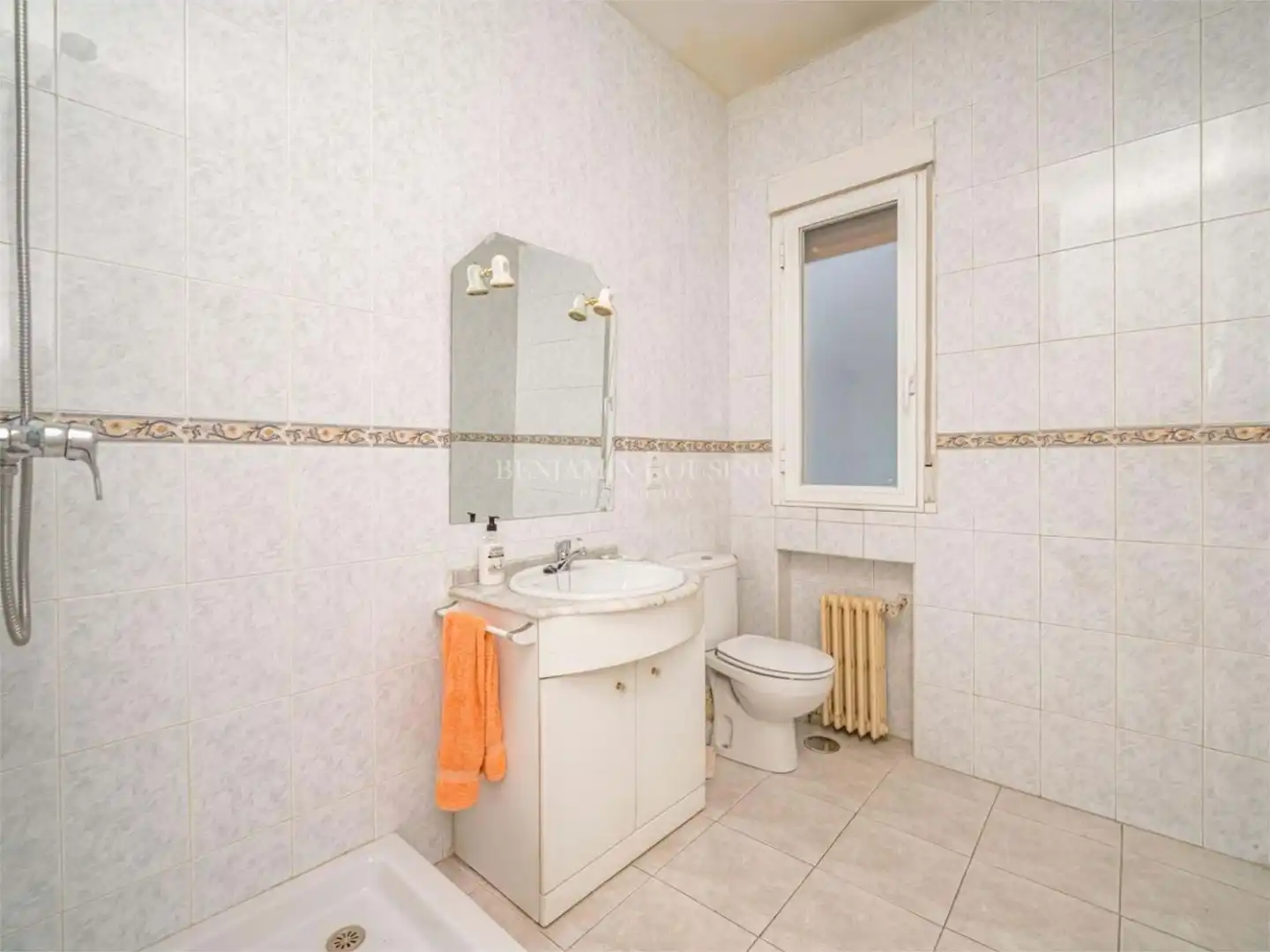 Baño de Piso en venta en Madrid con Balcón