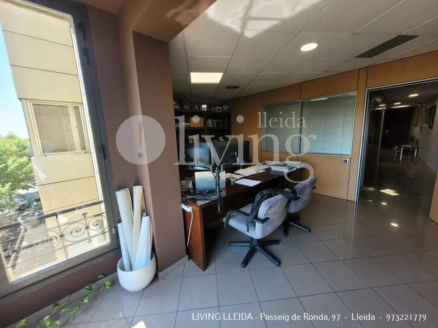 Office for sale in Lleida  with Air Conditioner, Heating and Storage room