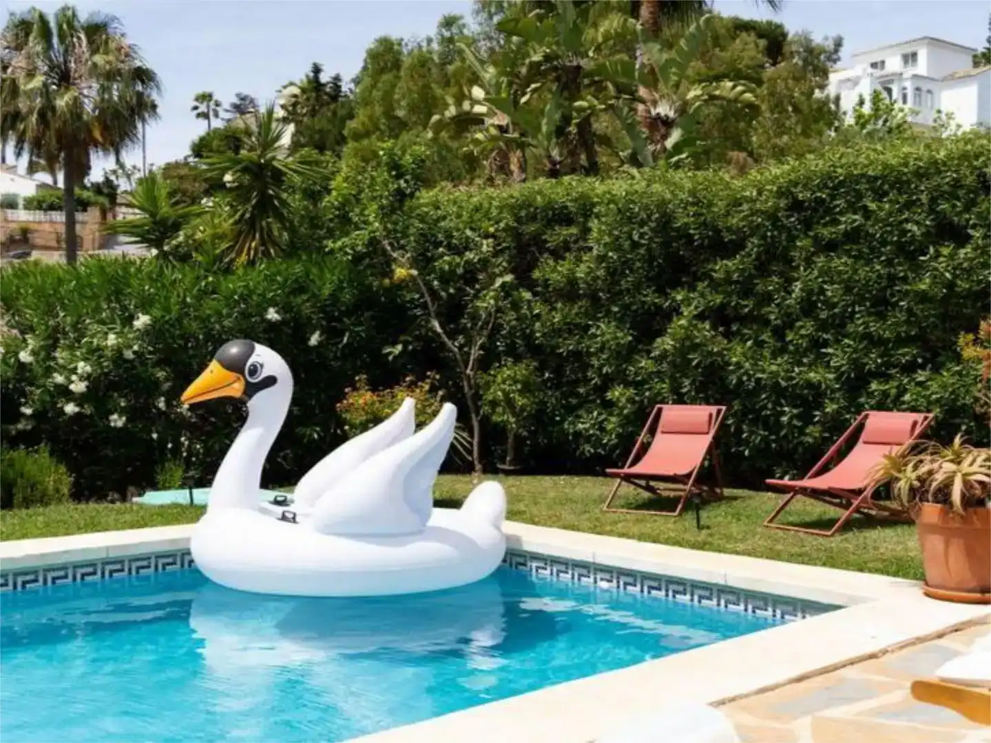 Piscina de Casa adosada de lloguer en Mijas amb Aire condicionat, Jardí privat i Piscina
