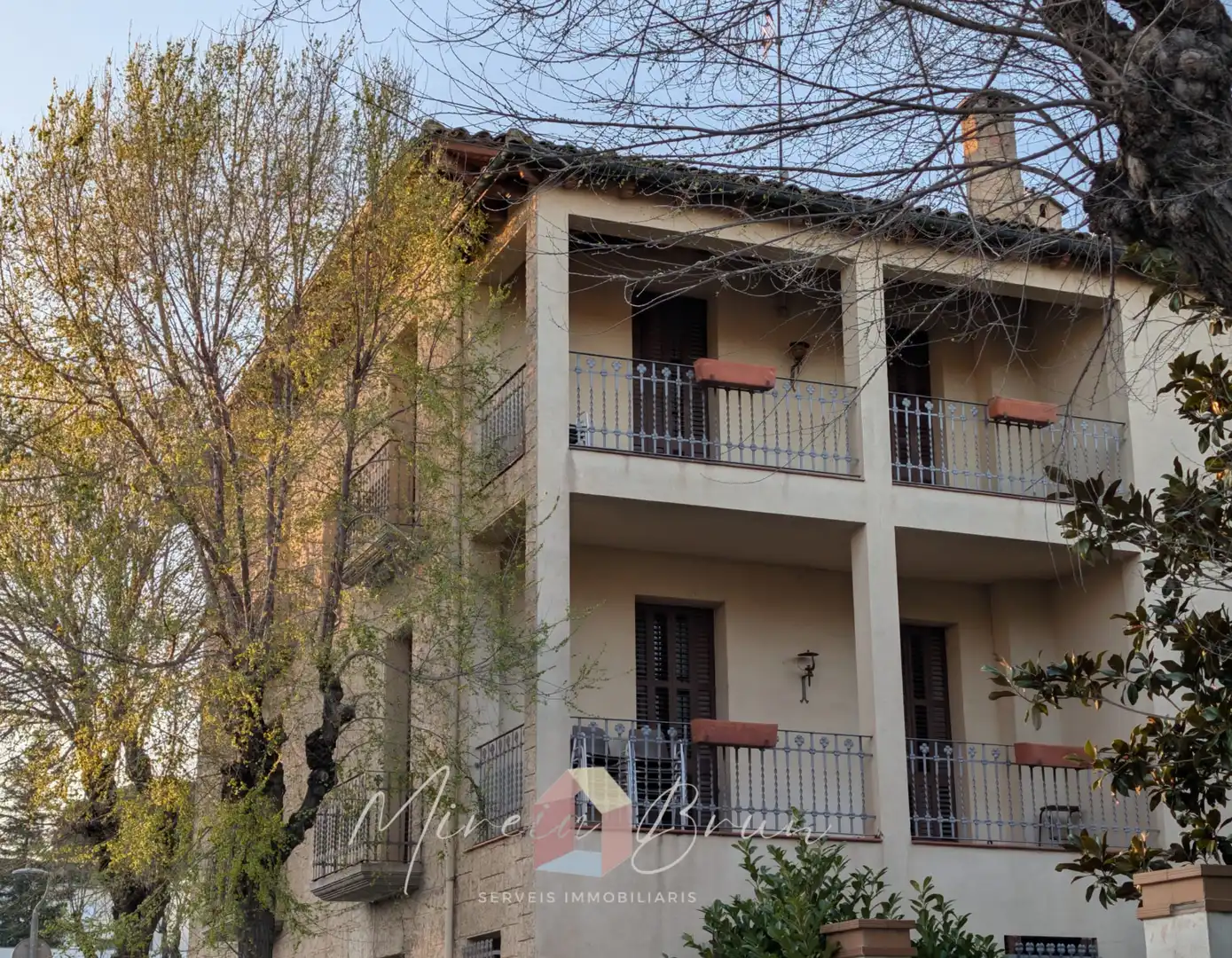 Villa con giardino in vendita a Tona, imagen 12