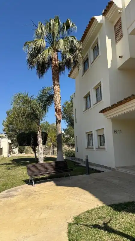 Vista exterior de Dúplex en venta en Finestrat con Aire acondicionado