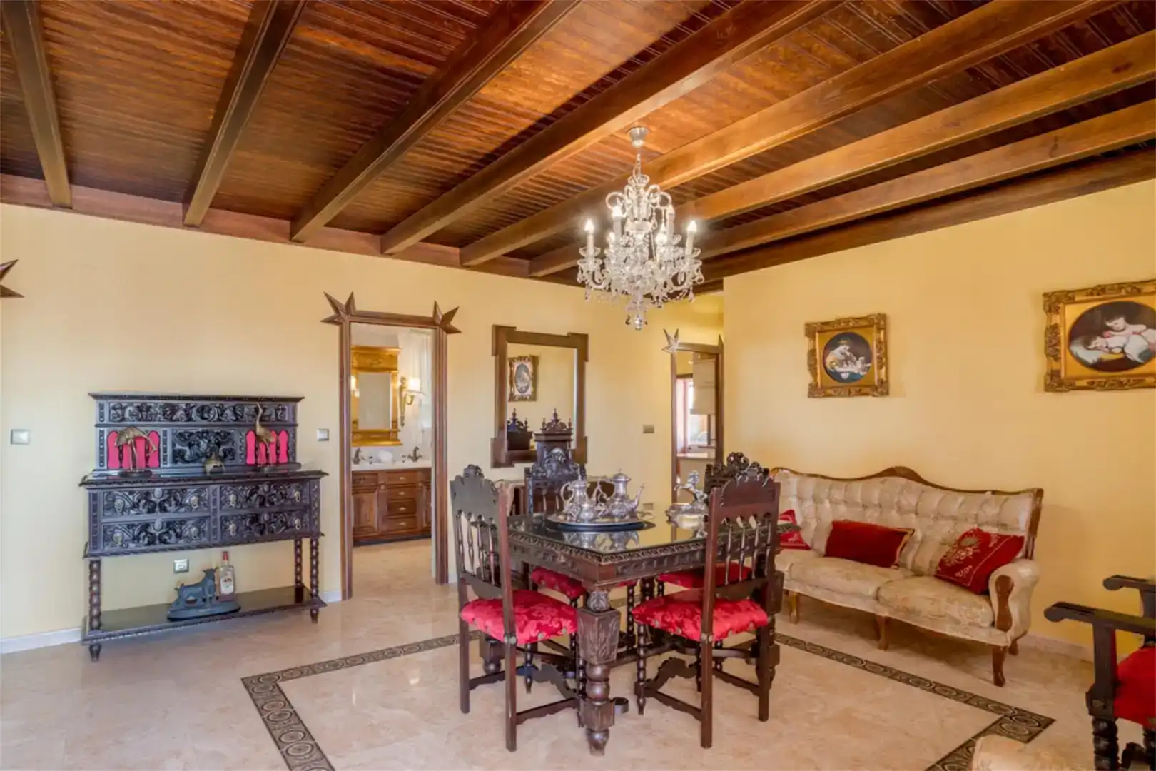 Comedor de Casa o chalet en venta en Fuentes de Andalucía con Aire acondicionado y Piscina