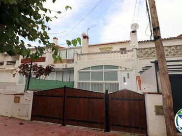 Casa pareada con piscina en venta en Tordera - Fluvià - Llobregat