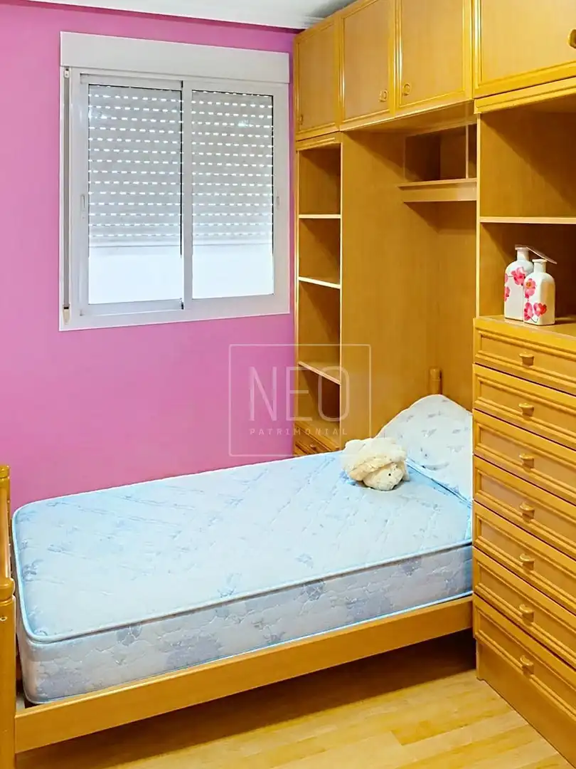 Bedroom of Flat for sale in Pinto  with Air Conditioner, Heating and Terrace