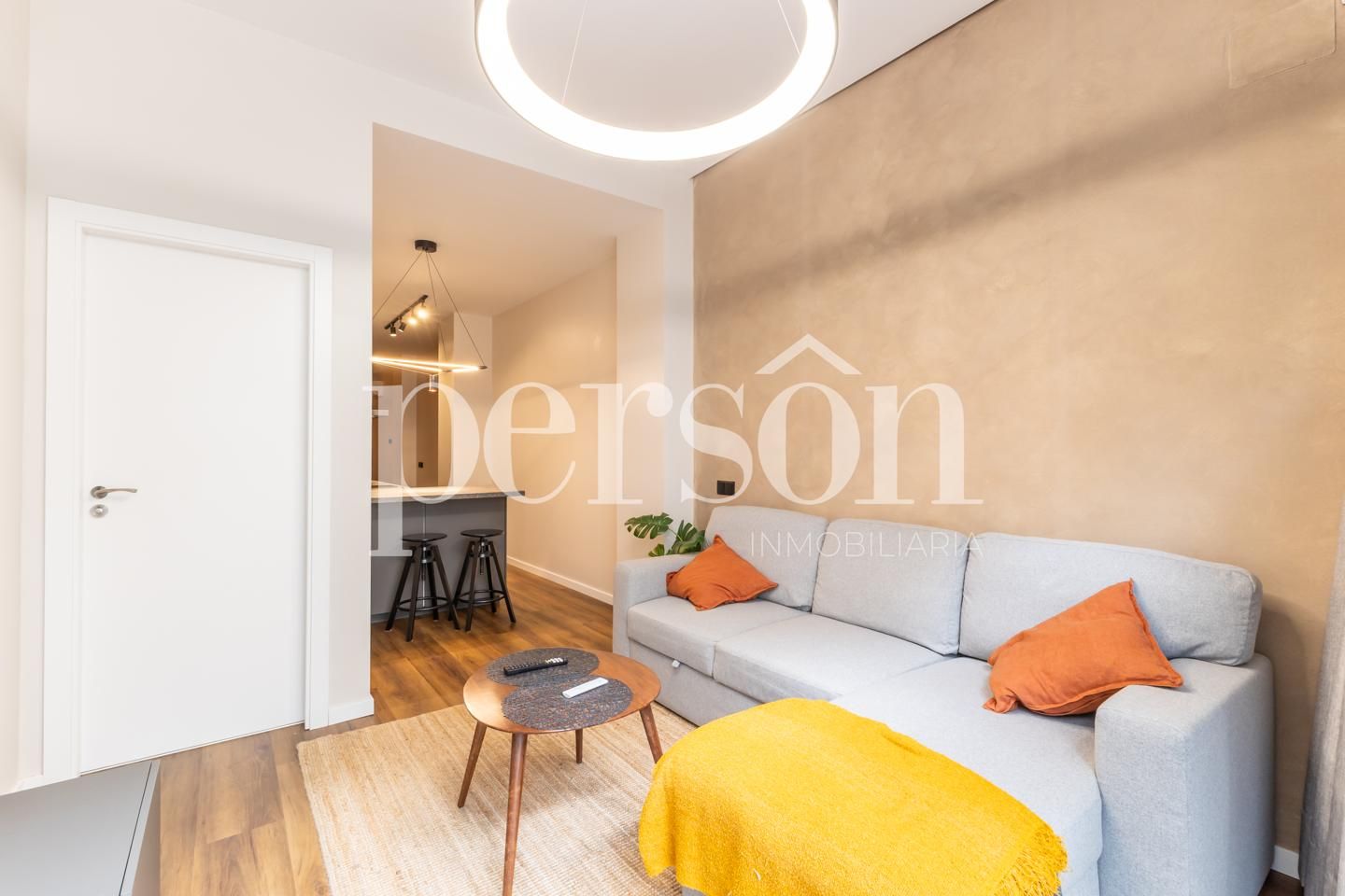 Living room of Study for rent in  Valencia Capital  with Air Conditioner and Furnished