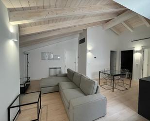 Living room of Attic to rent in  Logroño  with Air Conditioner