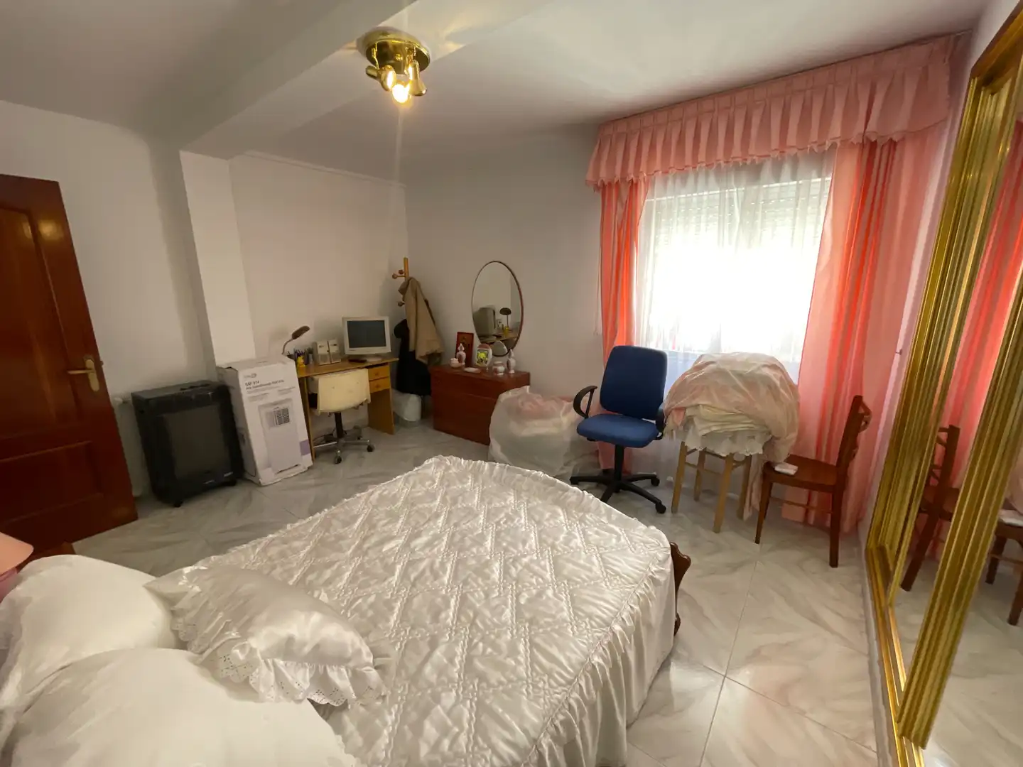 Habitación de Casa o chalet en venta en Alcobendas con Calefacción, Terraza y Trastero