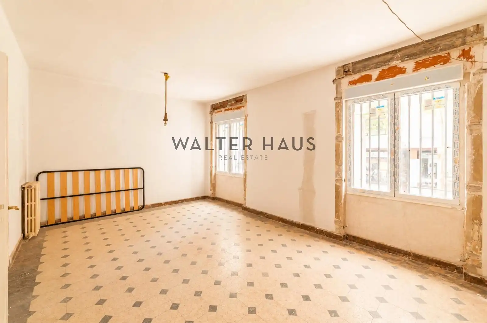 Flat for sale in Madrid  with Storage room