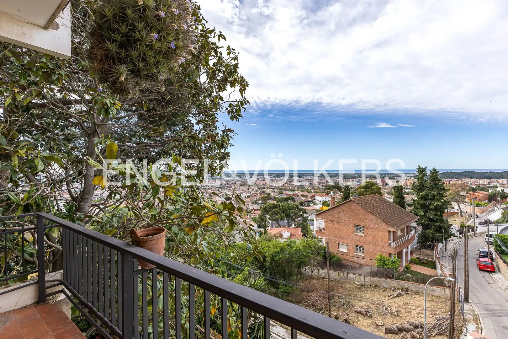 Vista exterior de Casa o chalet en venta en Viladecans con Calefacción, Jardín privado y Balcón